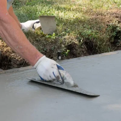 concrete-driveway-gympie-driveway-being-layed-by-james